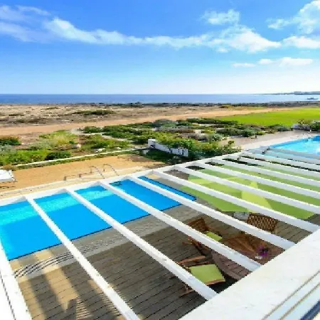 Villa Protaras Beachfront Villa Alia *