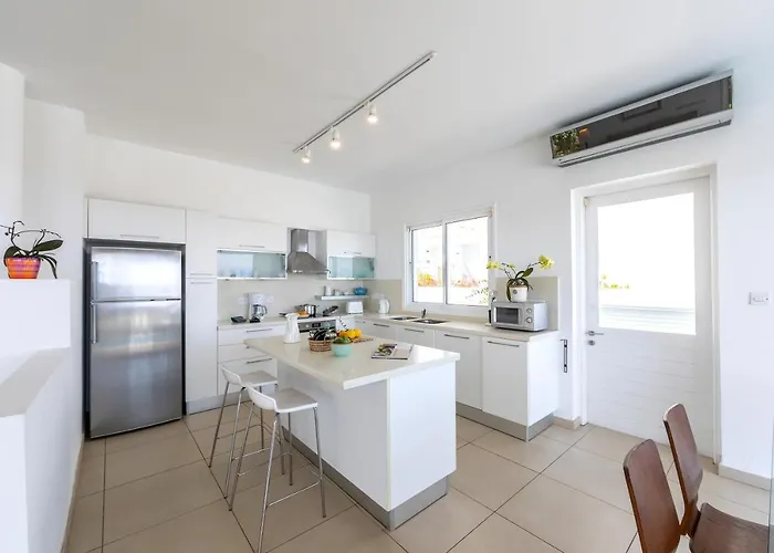 Villa Beachfront Alia Protaras