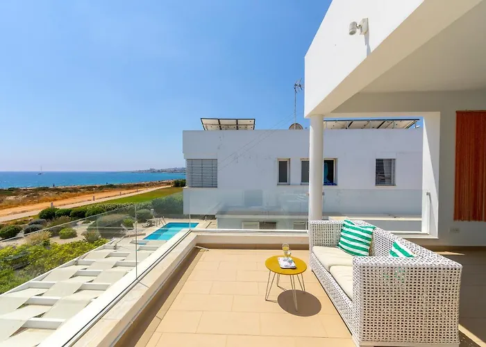Villa Beachfront Alia Protaras
