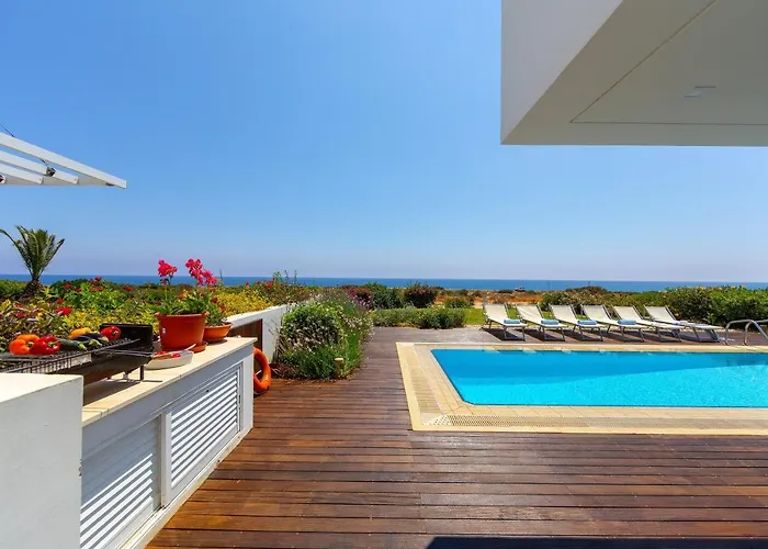 Villa Beachfront Alia Protaras