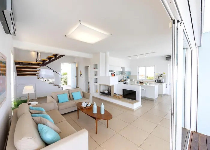 Villa Beachfront Alia Protaras