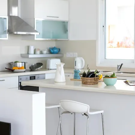 Beachfront Alia Villa *