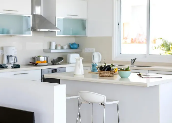 Protaras Beachfront Villa Alia Villa *