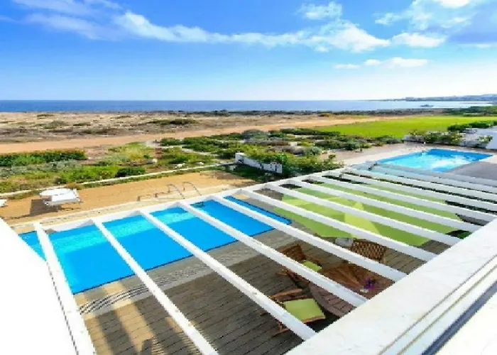 Villa Protaras Beachfront Villa Alia *