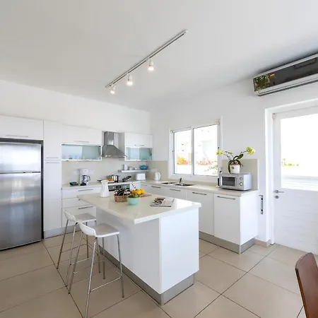 Villa Beachfront Alia Protaras