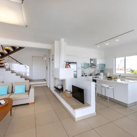 Villa Beachfront Alia Protaras